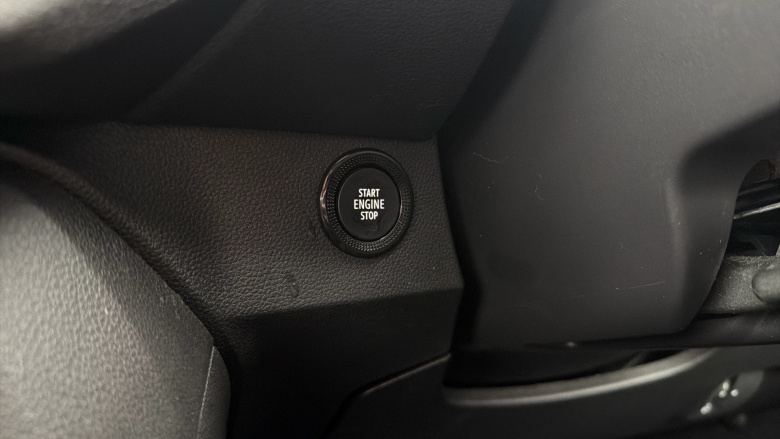 Dacia Sandero 1.0 Tce Expression 5dr Petrol Hatchback